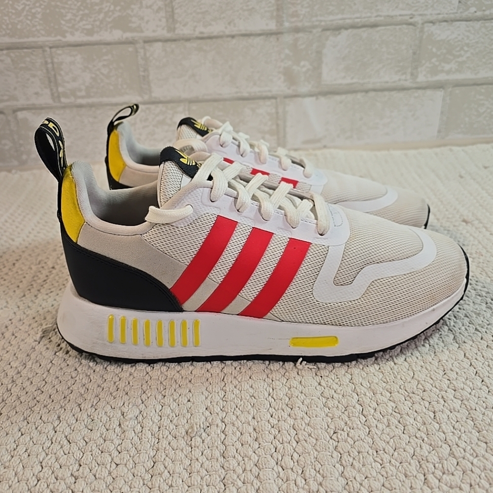Adidas Originals Multix Mens Size 5 Athletic Shoes White Red Casual Sneakers EUC